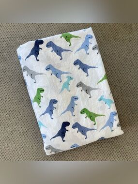 Pottery Barn Kids Warren Dinosaur TWIN FLAT Sheet Organic Cotton White Blue